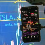 Tesla Model 3 przejeżdża na jednym ładowaniu do 500 kilometrów