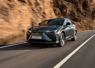 Lexus RZ 450e – elektryczna rewolucja w japońskim stylu: wszystko o zasięgu i systemie ładowania premium suv-a Lexus RZ 450e