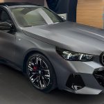 BMW i5 M debiutuje jako sportowy, elektryczny sedan o mocy 601KM