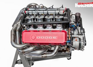 Potężne starcie gigantów: analiza silników v8 Ford i Chevrolet w amerykańskim Nascar Silniki V8 w NASCAR generują około 850 koni mechanicznych przy ograniczonej pojemności skokowej