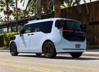 Od pierwszych kroków do pełnej autonomii: Ewolucja systemów samojezdnych Waymo Waymo powstało w 2009 roku jako projekt Google'a, by rozwijać technologię autonomicznych pojazdów