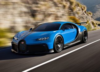 Bugatti Chiron: Siedem przełożeń i dwusprzęgłowa zmiana biegów Kierowca za kierownicą Bugatti Chiron o wartości 15 milionów