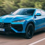 Przedni design supersamochodu SUV