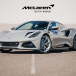 Nowoczesny sportowy roadster Lotus Emira