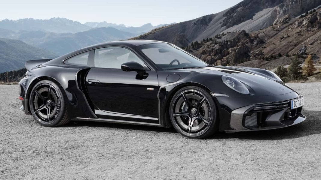 Prezentacja nowoczesnego supersportowca codziennego użytku Porsche 911 Turbo S z dynamiczną sylwetką i agresywnymi liniami aerodynamicznymi