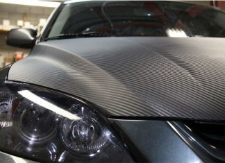 Patent na zmianę wyglądu auta – oklejanie carbonem folia karbon