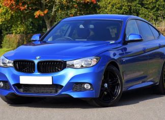 Kupujemy nowy samochód. Na co zwrócić uwagę? nowe auto bmw
