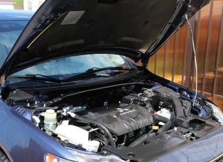 Kiedy warto skorzystać z usług rzeczoznawcy? rzeczoznawca samochód