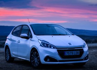 Czy warto jeszcze kupować używane samochody? Peugeot używane samochody