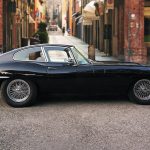 Alpine UTE-200BT to samochodowy radioodtwarzacz z USB i Bluetooth