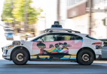 Autonomiczne taksówki przyszłości – jak systemy nawigacji i AI dbają o bezpieczeństwo pasażerów during unmanned journeys