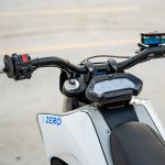 kokpit-wyscigowy-z-wlokna-weglowego