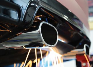 Profesjonalne modyfikacje układu wydechowego – od tłumików po końcówki: tuningu modyfikacje układu wydechowego