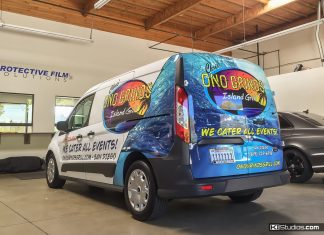 Kompletny branding floty – profesjonalne oklejanie samochodów firmowych folią reklamową oklejanie samochodów firmowych folią reklamową