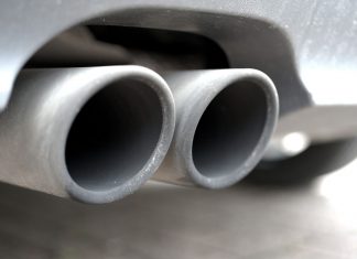 Profesjonalny układ wydechowy – modyfikacje sportowe i tuning wydajności silnika Sportowy układ wydechowy zwiększa przepływ spalin i generuje charakterystyczny, głęboki dźwięk silnika