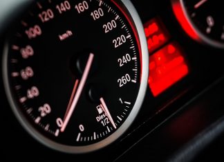 Przegląd aplikacji mobilnych do wynajmu aut na Android: Porównanie funkcji i ofert największych wypożyczalni samochodów Mobilne aplikacje umożliwiają szybkie wyszukiwanie i rezerwację samochodów w różnych lokalizacjach