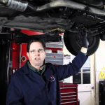 skrzynia automatyczna szarpie przez zużyte sprzęgło