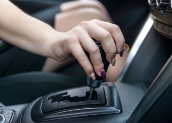 szarpania skrzyni automatycznej