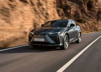 Lexus RZ 450e