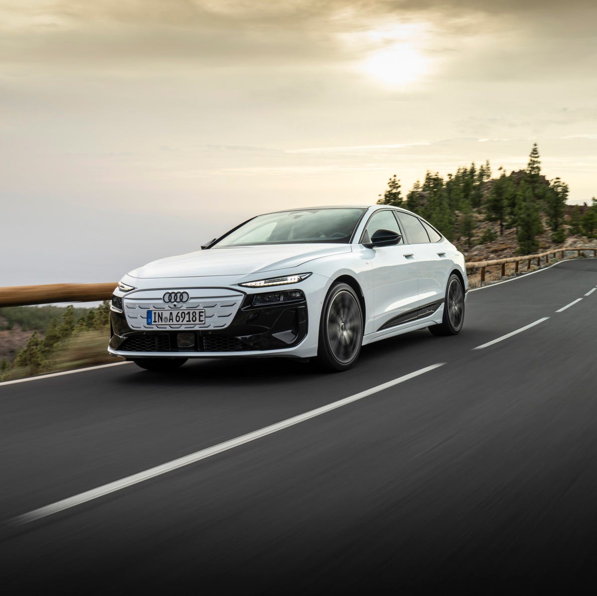 nowy model audi a6 e-tron oferuje 600 km zasięgu elektrycznego elegancka limuzyna z napędem przyszłości