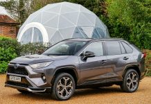 Jak wybrać najlepszą hybrydę PHEV – informacje dla przyszłych właścicieli hybrydę PHEV