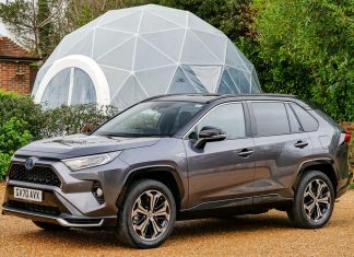 Jak wybrać najlepszą hybrydę PHEV – informacje dla przyszłych właścicieli hybrydę PHEV