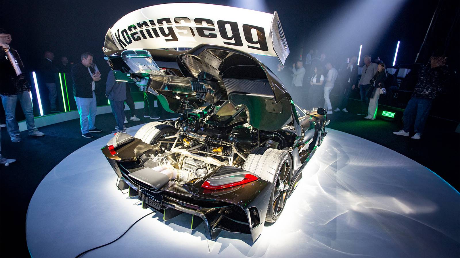 koenigsegg jesko to supersamochód zaprezentowany przez szwedzką markę w 2019 roku koenigsegg jesko to hipersportowy następca modelu agera