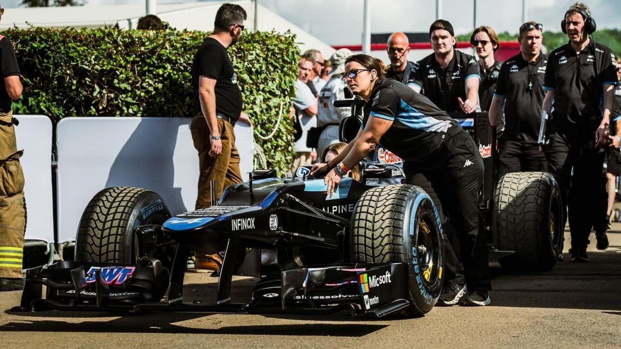 legendarny adrian newey projektuje najszybsze bolidy świata