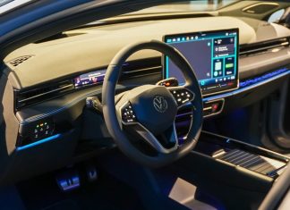 Volkswagen ID.7: Luksusowy elektryk z imponującym zasięgiem WLTP i premium osiągami Luksusowy sedan z imponującym zasięgiem 700 km łączy komfort z nowoczesną elektryczną technologią