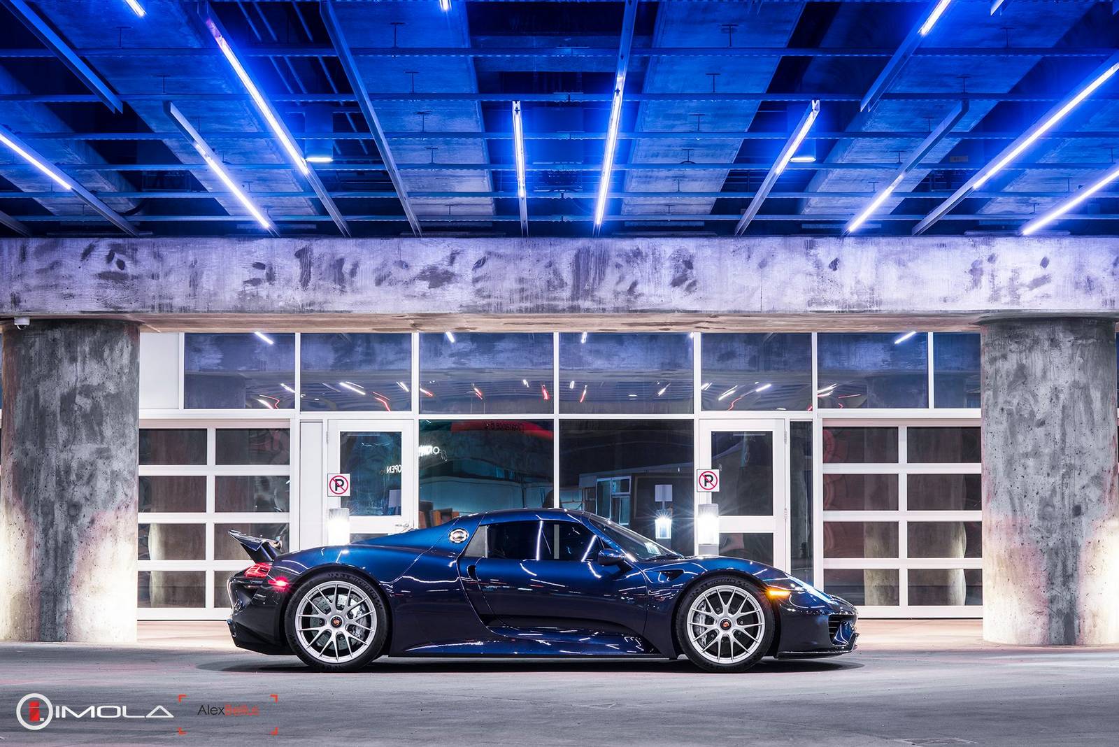 porsche 918 spyder przyspiesza szybciej od swoich głównych konkurentów z ferrari porsche 918 spyder szybsze od bugatti veyron