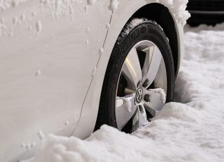 Jak przygotować auto na zimę? auto zima