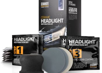 samochód z zmatowiałymi reflektorami zaparkowany w garażu przed polerowaniem